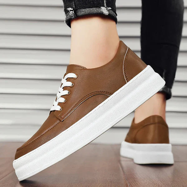 Tênis Masculino em Couro Romenzi RZ412