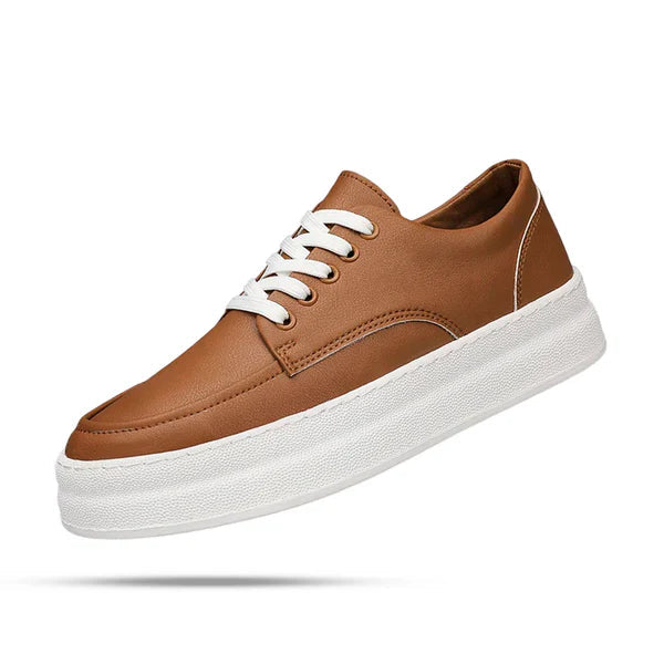 Tênis Masculino em Couro Romenzi RZ412