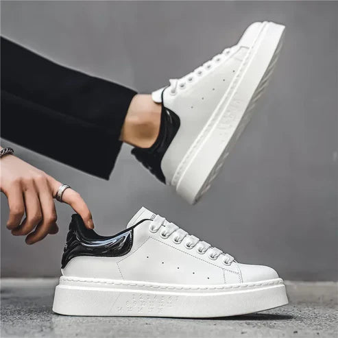 Tênis Masculino em Couro Romenzi RZ394