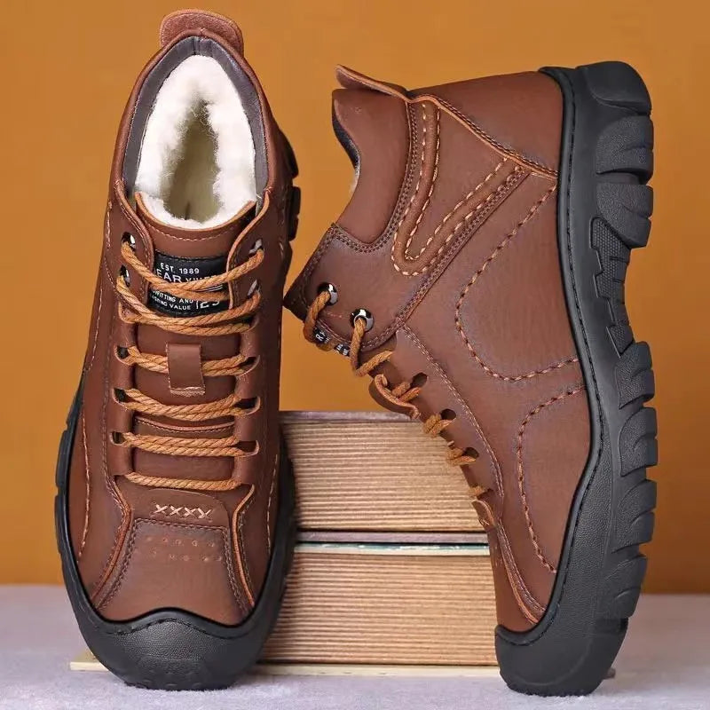 Bota Masculina de Couro Romenzi RZ282