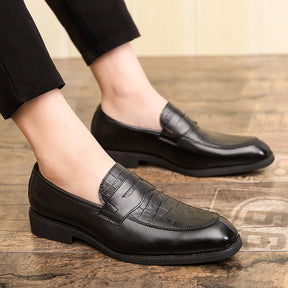 Mocassim Masculino de Couro Romenzi RZ300