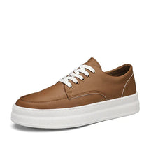 Tênis Masculino em Couro Romenzi RZ412