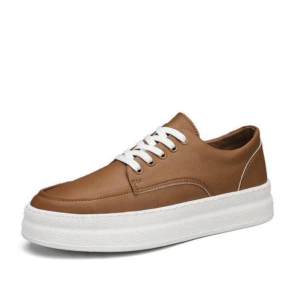 Tênis Masculino em Couro Romenzi RZ412