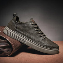 Tênis Masculino de Couro Romenzi RZ330