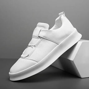 Tênis Masculino em Couro  Romenzi RZ421