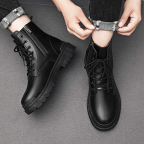 Bota Masculina de Couro Romenzi RZ283