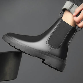 Bota Masculina Chelsea de Couro Romenzi RZ328