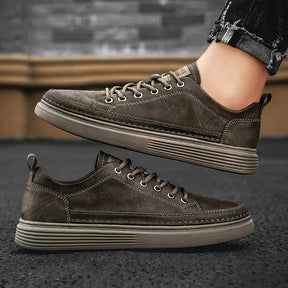 Tênis Masculino de Couro Romenzi RZ330