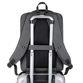 Mochila Executiva Romenzi RZ067 - Notebook 15`, Impermeável, Porta USB e Trava TSA