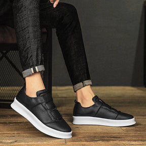 Tênis Masculino em Couro  Romenzi RZ421