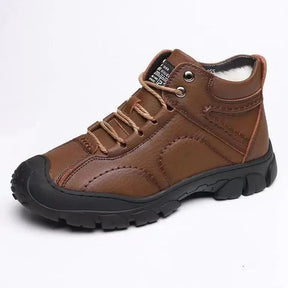 Bota Masculina de Couro Romenzi RZ282