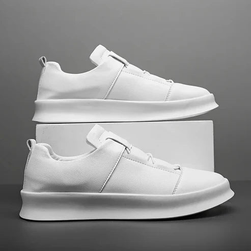 Tênis Masculino em Couro  Romenzi RZ421