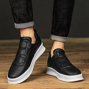Tênis Masculino em Couro  Romenzi RZ421