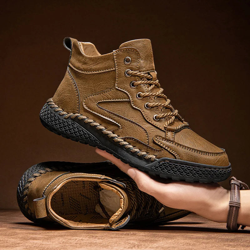 Bota Masculina de Couro Romenzi RZ294