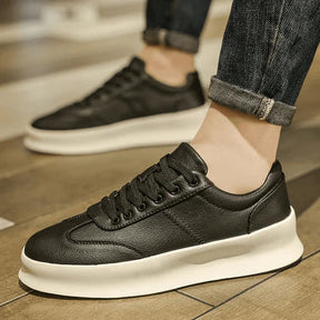 Tênis Masculino em Couro Romenzi RZ419